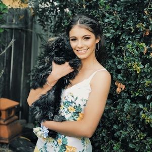 Meet your Posher, Summer